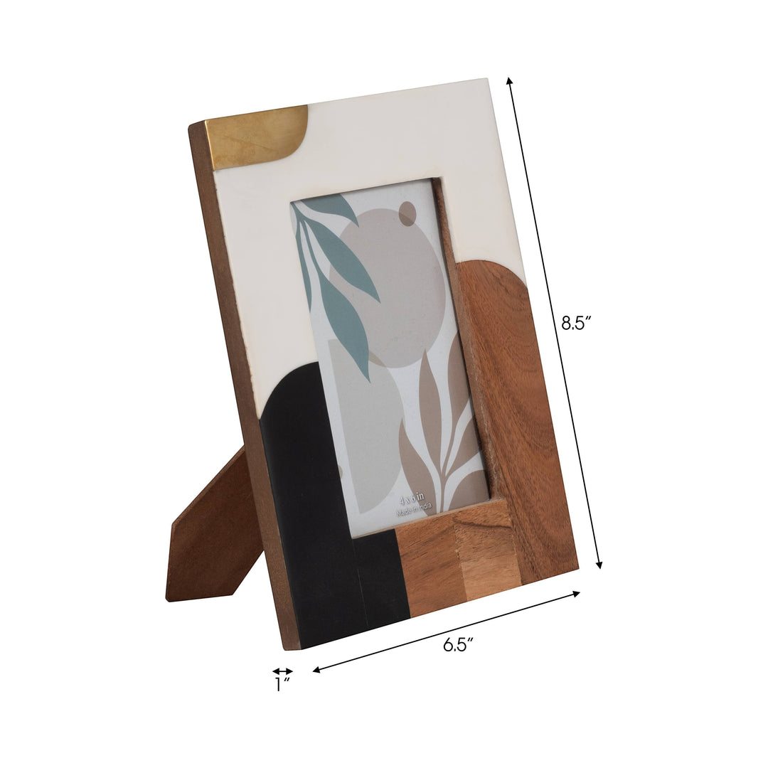 Chic Collective multicolor resin mid-century photo frame with ivory, black, and wood accents. Holds 4x6 inch photo.