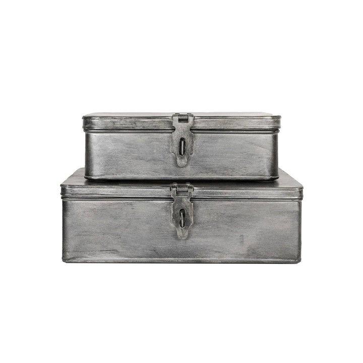 Chic Collective Pearl antique silver metal storage boxes set of 2. Hinged lid with latch closure.