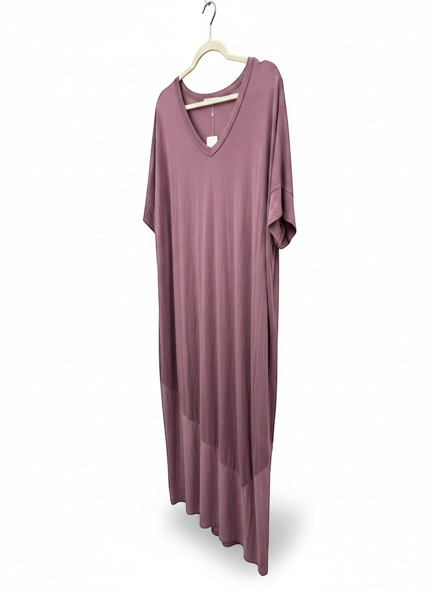 Chic Collective mauve dolman sleeve maxi dress with V-neck and flowing silhouette.