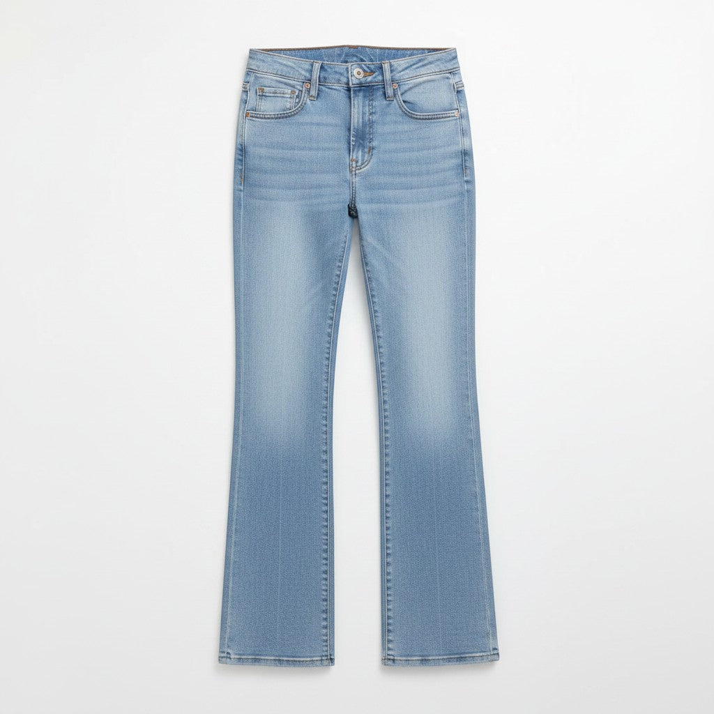 Chic Collective Risen Mid Rise Frayed jeans in light wash denim with a subtle flare and frayed hem. Size 11.