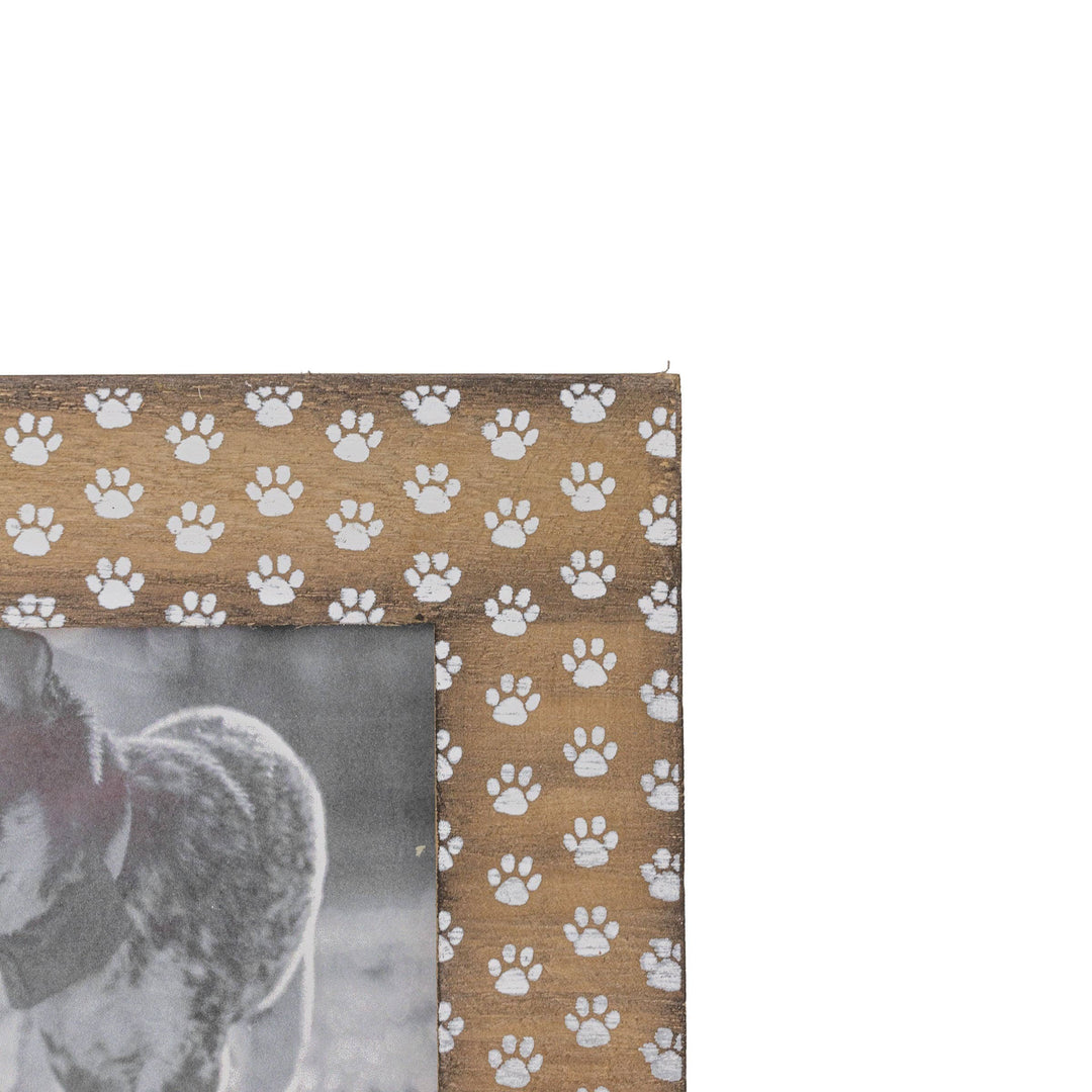 Chic Collective 4x6 wood photo frame with white paw print pattern and natural wood grain border. Holds one 4x6 photo.