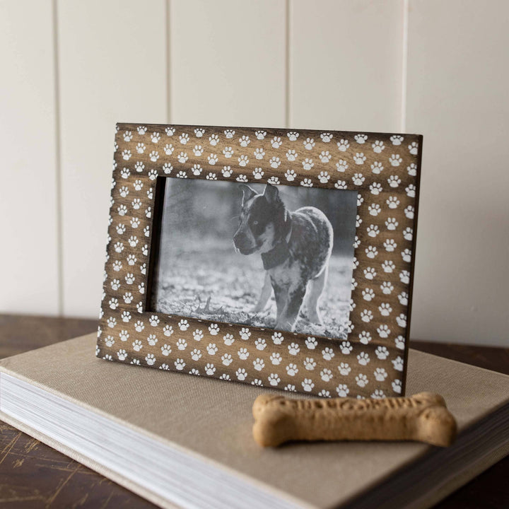 Chic Collective 4x6 wood photo frame with white pawprint pattern, holds one 4x6 photo, for desk or wall display.