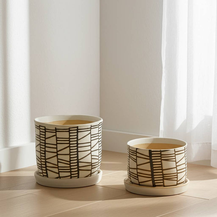 Beige 6/8 in. Round Geometric Planter with Saucer